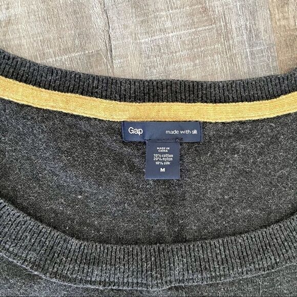 GAP oversized sweater made with silk - Picture 2 of 2